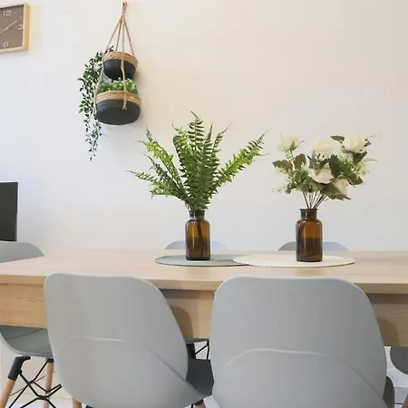 Le Coquet, Bord De L'eau *