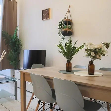 Le Coquet, Bord De L'eau Apartment