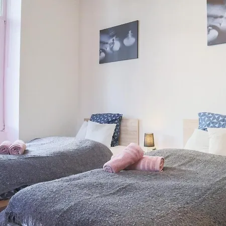 Le Coquet, Bord De L'eau Mulhouse