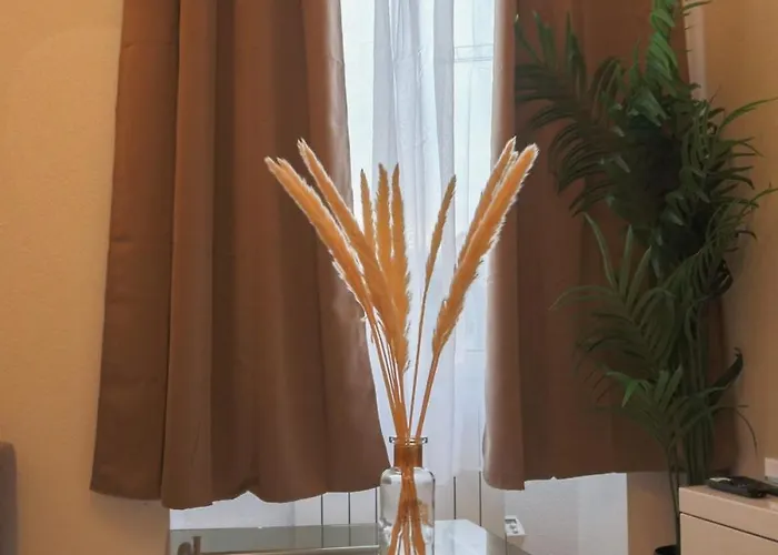 Le Coquet, Bord De L'eau *